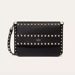 NWT $1950 Valentino Small Rockstud Grainy Calfskin Crossbody Bag in Black!